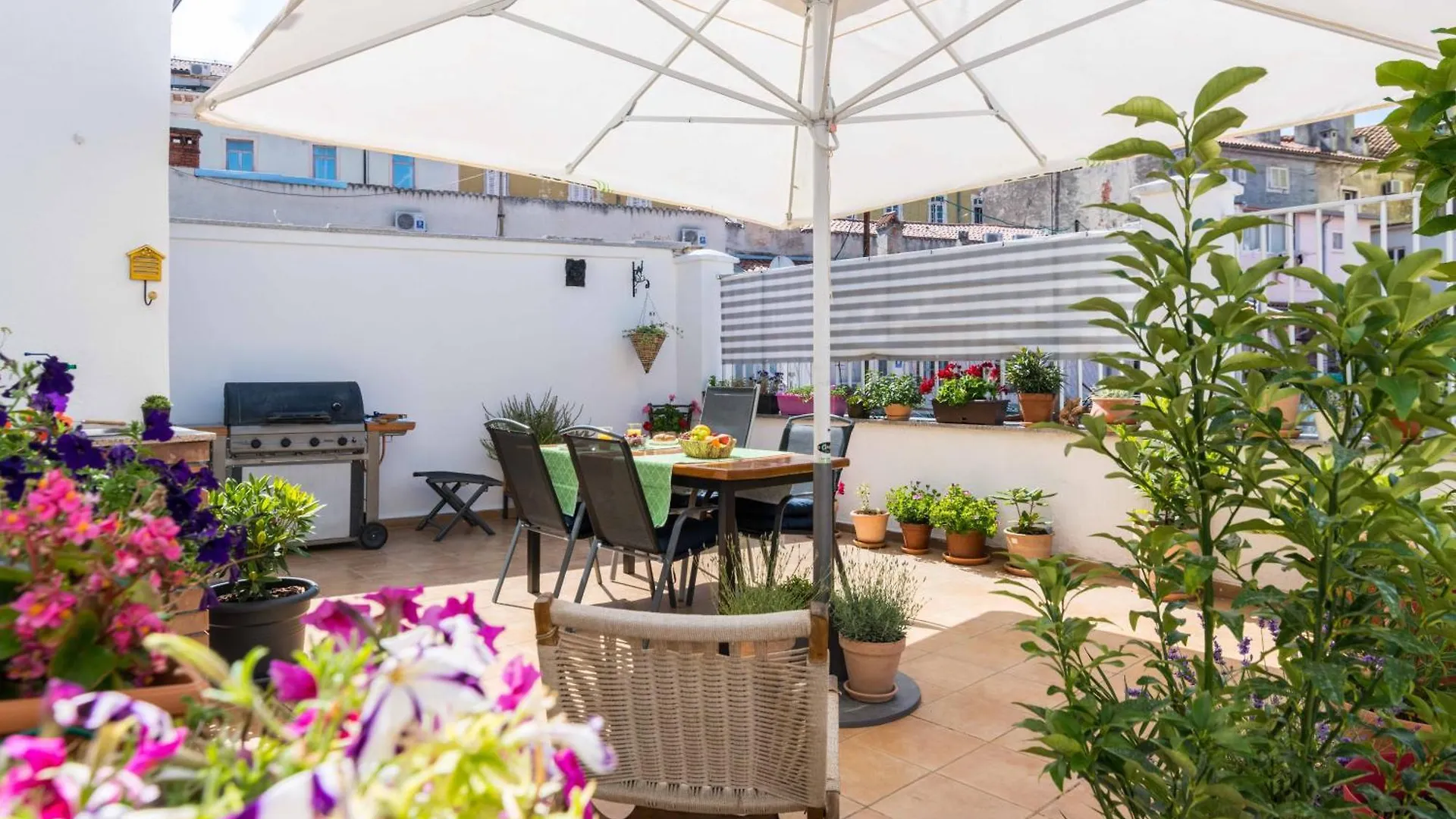Porta Aurea Sunny Studio PUY